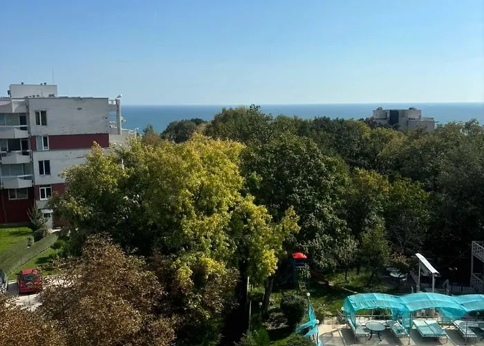 Complex Diva& Bar & Restaurant *