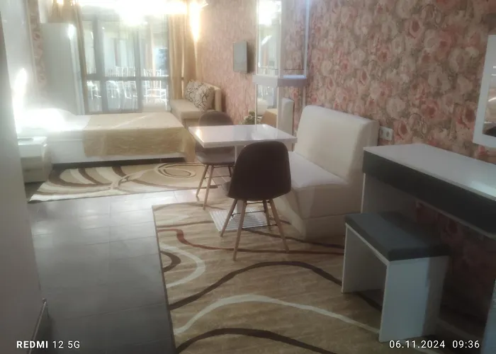 Complex Diva& Bar & Restaurant Апартамент *