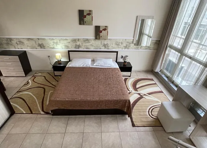 Complex Diva& Bar & Restaurant *