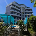 דירה Diva& Bar