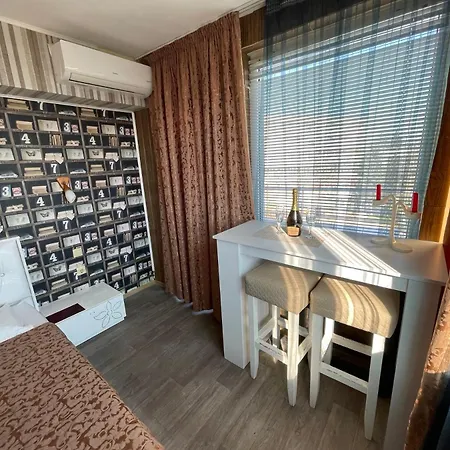 Complex Diva& Bar & Restaurant * Szent Konstantin és Elena