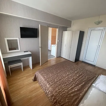 Complex Diva& Bar & Restaurant *