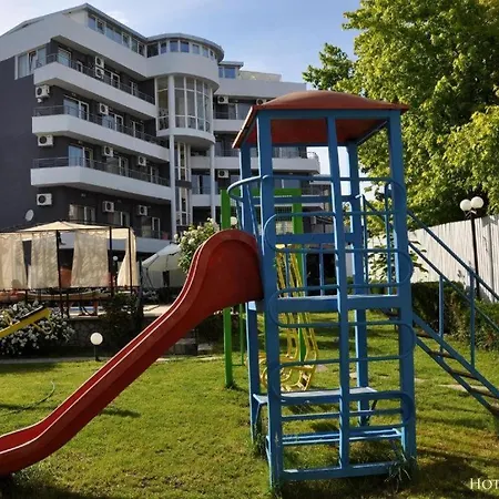 Apartament Hotel Diva& Bar Sf. Constantin și Elena