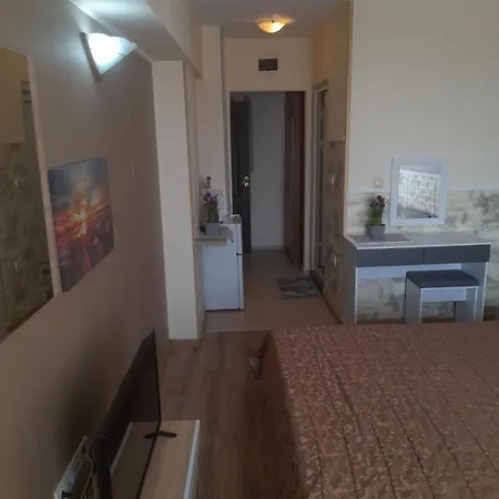 Complex Diva& Bar & Restaurant Apartman Szent Konstantin és Elena