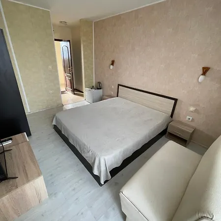 Complex Diva& Bar & Restaurant Apartmán Saints Constantine and Helena