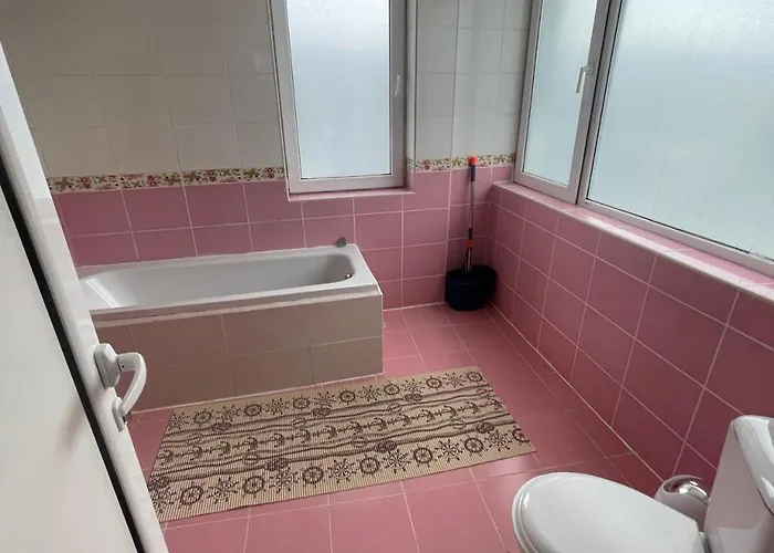 Hotel Diva& Bar Апартамент *