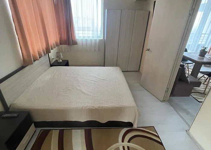 Apartament Hotel Diva& Bar Sf. Constantin și Elena